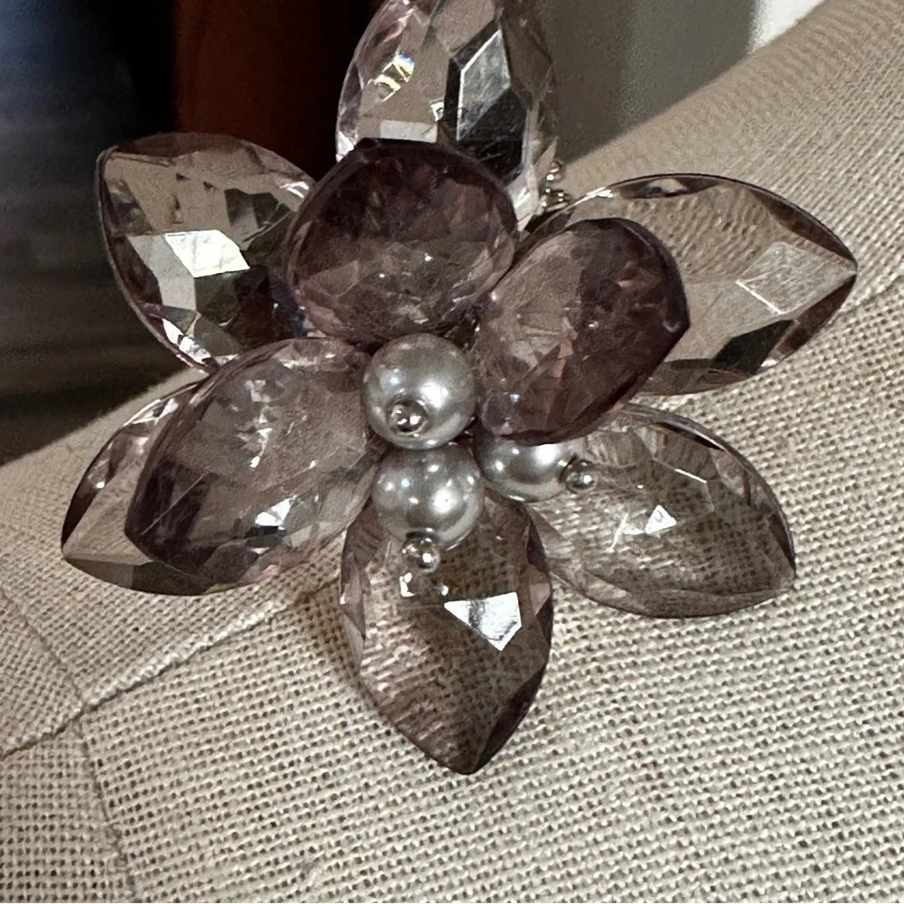 Flower Ring with Faceted Acrylic Petals and Faux Pearls - One Size Fits Most